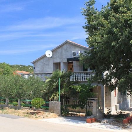 Apartments With A Parking Space Sali, Dugi Otok - 8172 Экстерьер фото